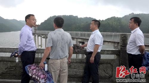 何恩广来我县督查防汛工作