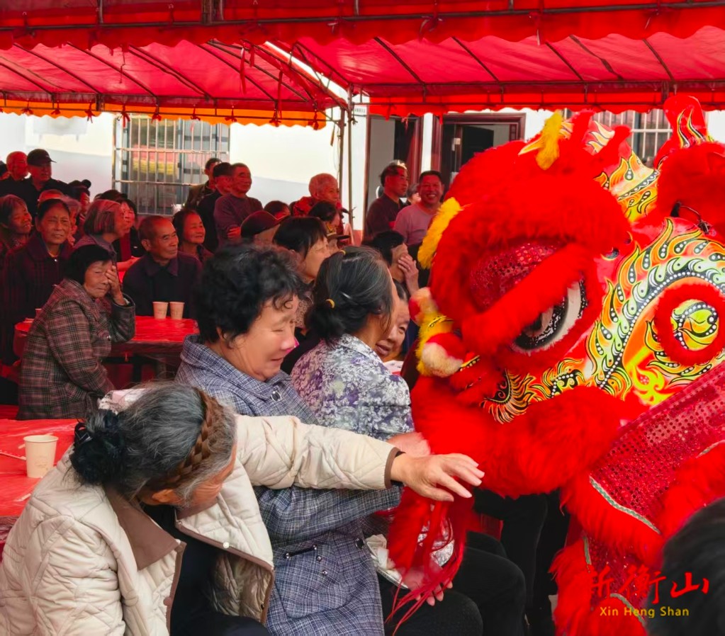 a4ac3eca-1c6b-4dff-8757-8be8a9a1bd5e