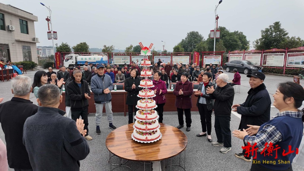 d156651d7527d3b42e2e58dbdb1ac3e72f0a582f1761701921875 - 副本